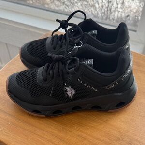 New NWOT U.S. Polo Assn. Women's Black Mesh Sneakers size 7